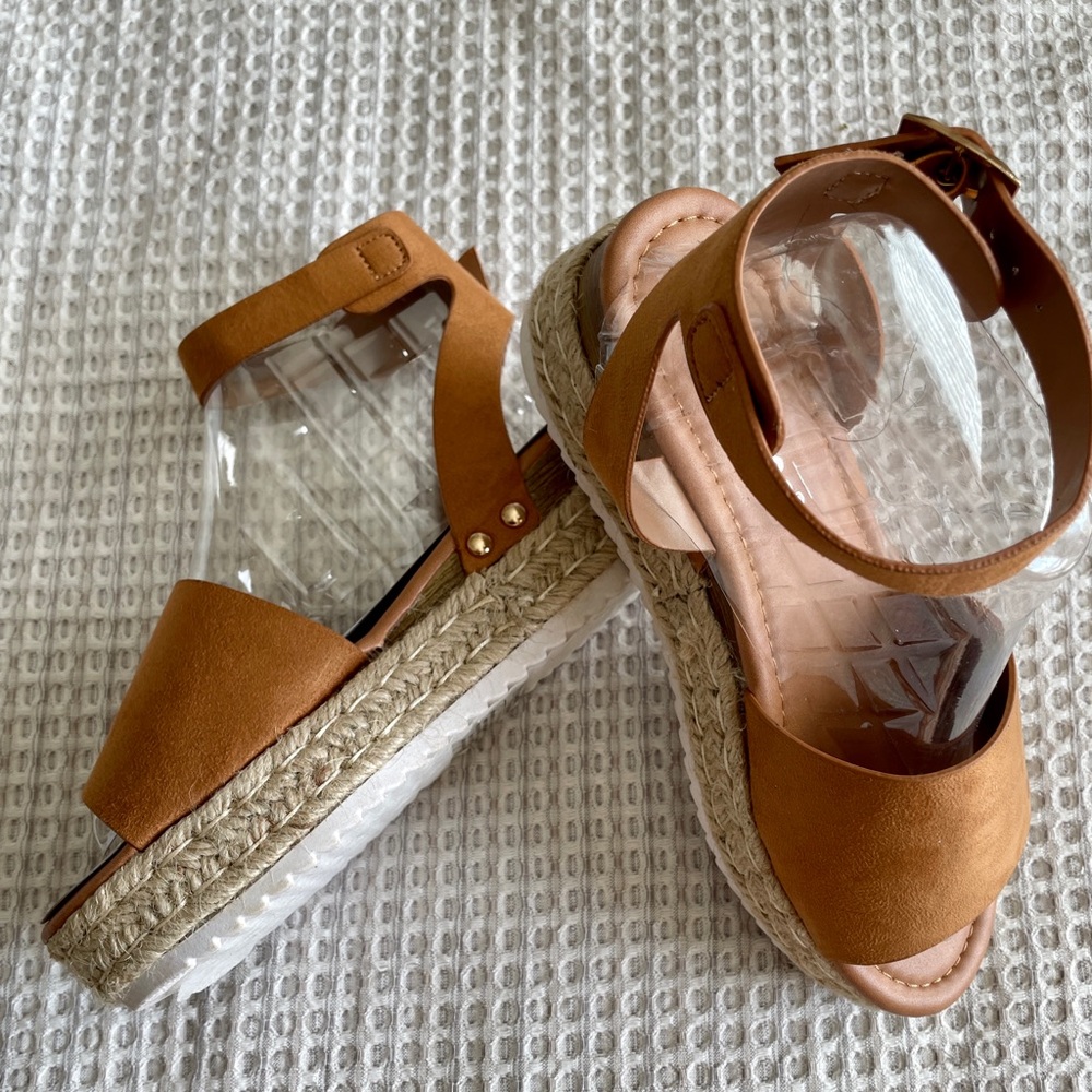 Weeboo Miranda Espadrille Wedge Tan Sandals Size 6.5 New